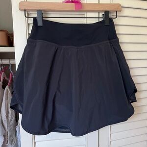 Lululemon Black Tennis Skirt/Skort - Size 2 - High Rise/Long